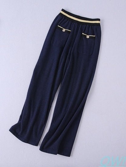 Sophisticated Garment with a Clean Classic Look