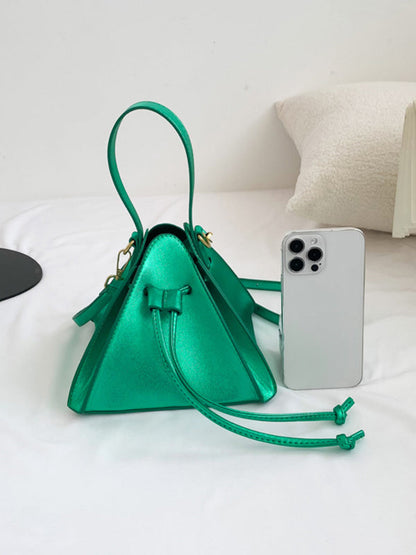 Beautifully Finished Bag in a Timeless Design