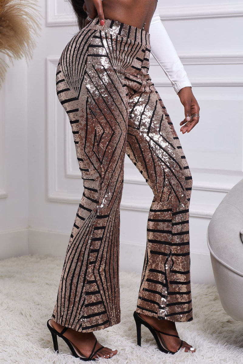 Elegantly Styled Pants for Everyday Wear