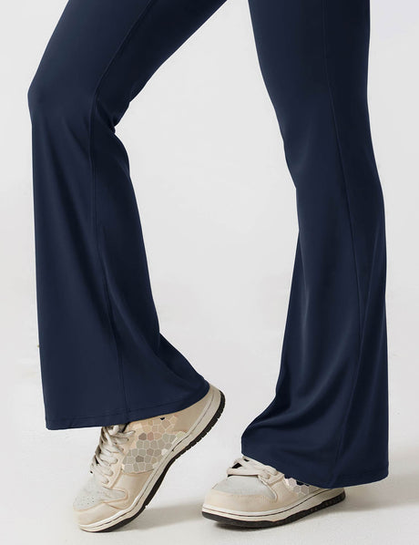 Sophisticated Garment with a Clean Classic Look