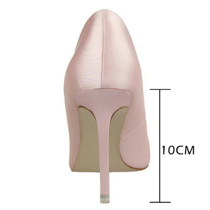 Polished Heels with an Effortless Classic Look