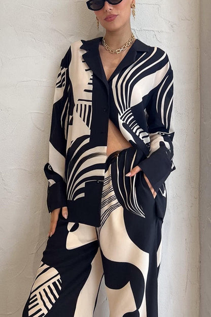 Beautifully Finished Blouse in a Timeless Design