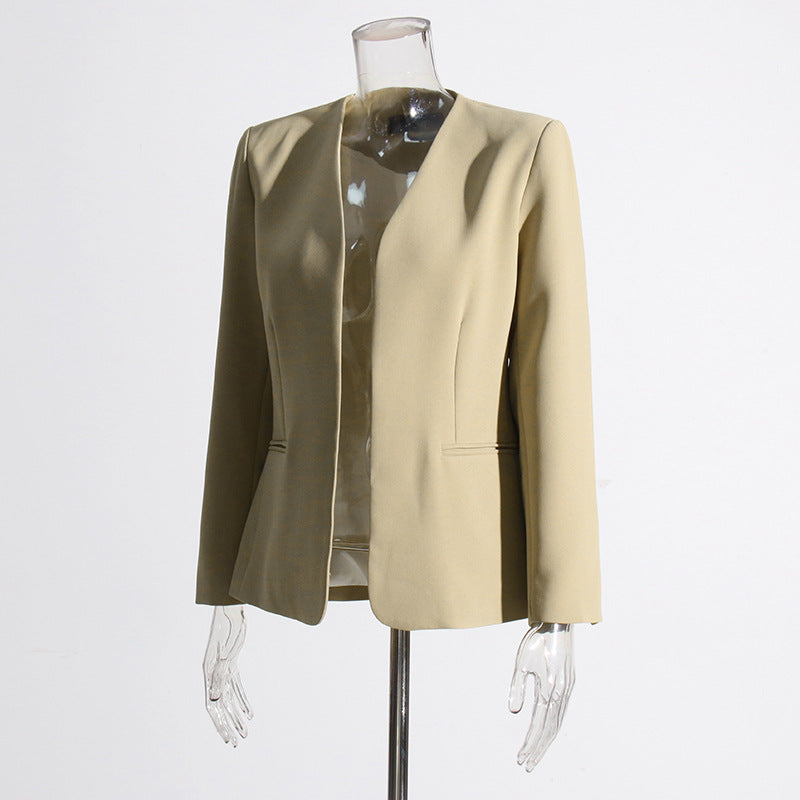 Beautifully Finished Cardigan in a Timeless Design