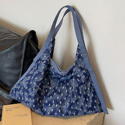 Polished Bag with an Effortless Classic Look