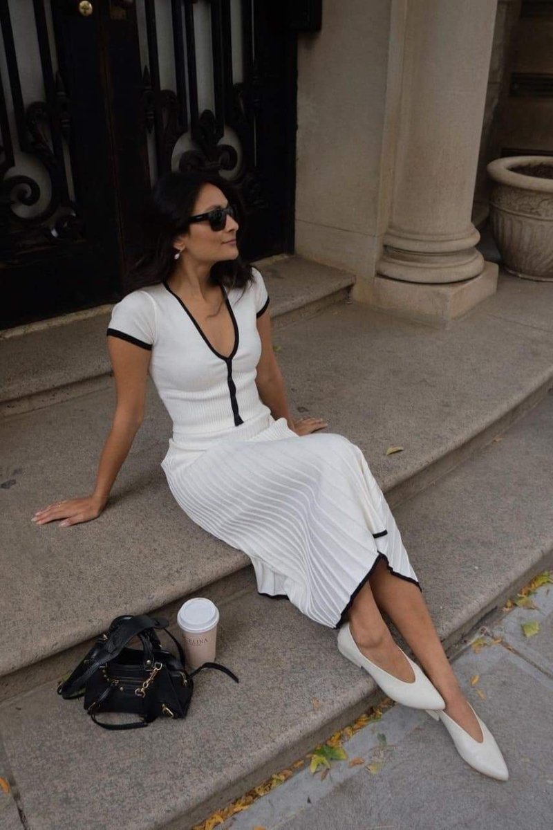 Beautifully Finished Garment in a Timeless Design