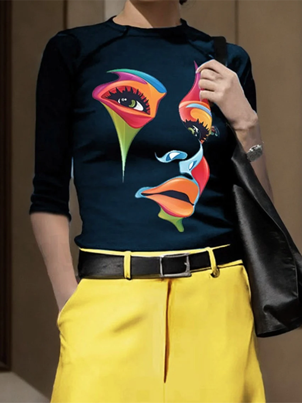 Beautifully Finished T-Shirt in a Timeless Design