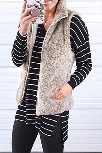 Classic Vintage & Enduringly Stylish Top