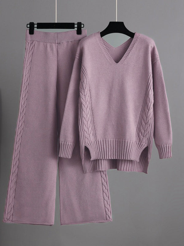 Effortlessly Elegant Sweater with a Timeless Design