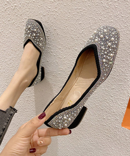 Classic Vintage Shoes with a Flattering Fit