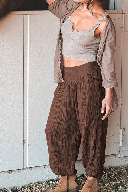 Polished Trousers with an Effortless Classic Look