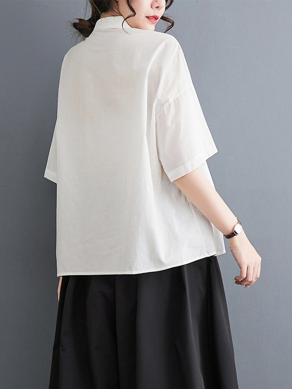 Classic Vintage Blouse with a Flattering Fit