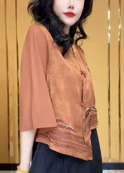 Classic Vintage Shirt with a Flattering Fit