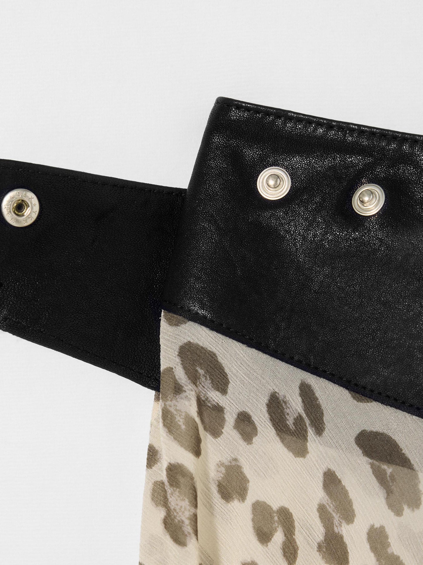 Polished Garment with an Effortless Classic Look