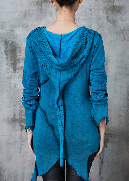 A Vintage Style Coat with Delicate Timeless Details