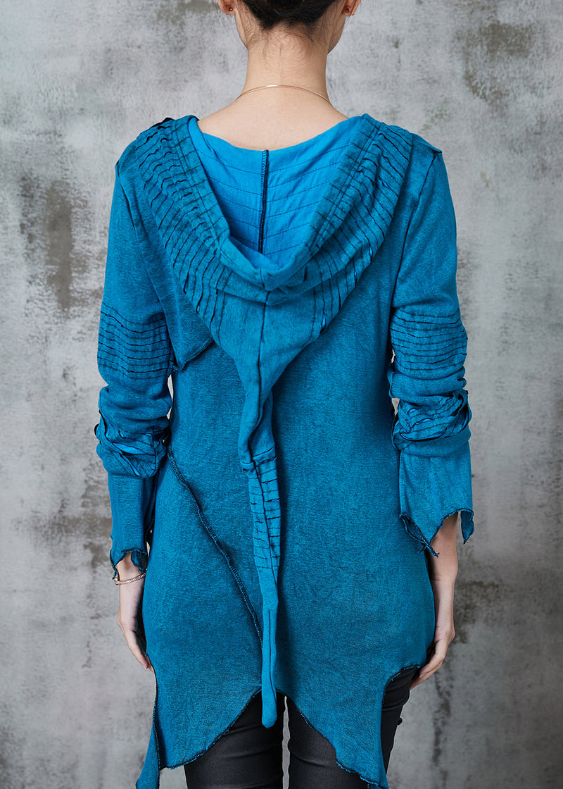 A Vintage Style Coat with Delicate Timeless Details