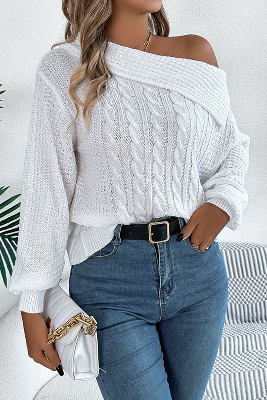Well Tailored Sweater with a Graceful Silhouette