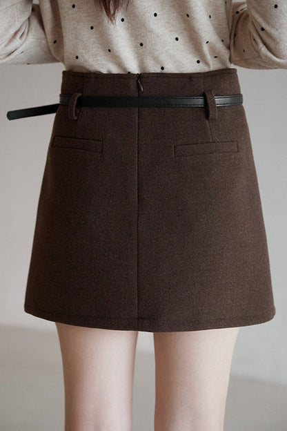 Well Tailored Garment with a Graceful Silhouette