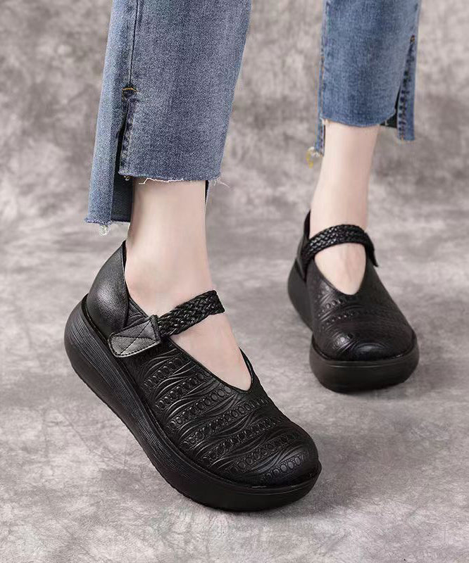 Beautifully Finished Shoes in a Timeless Design