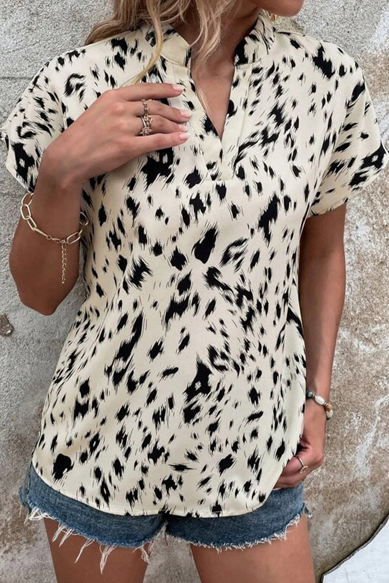 Gracefully Styled Top for Any Occasion