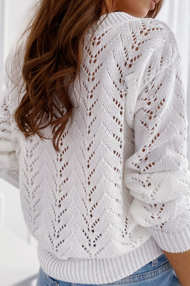 Gracefully Styled Sweater for Any Occasion