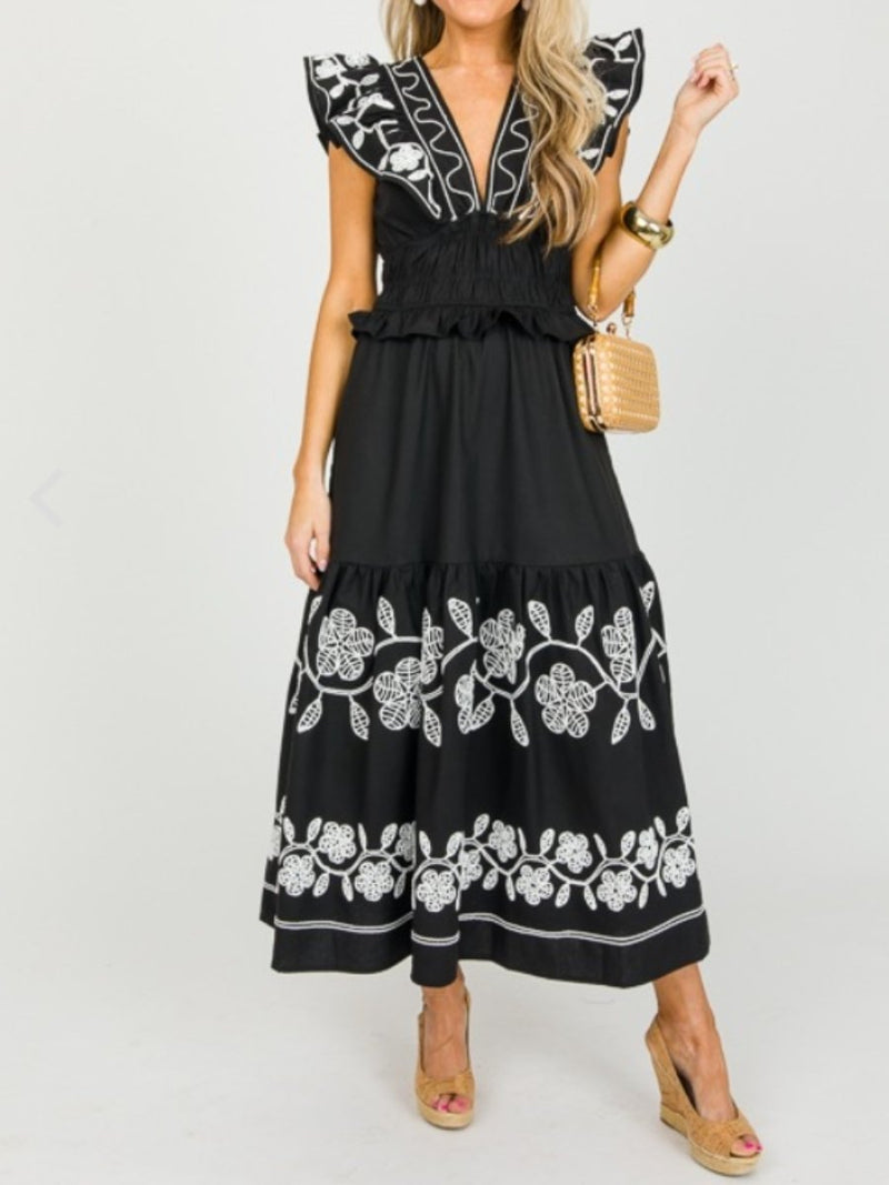 Classic Vintage Dress with a Flattering Fit