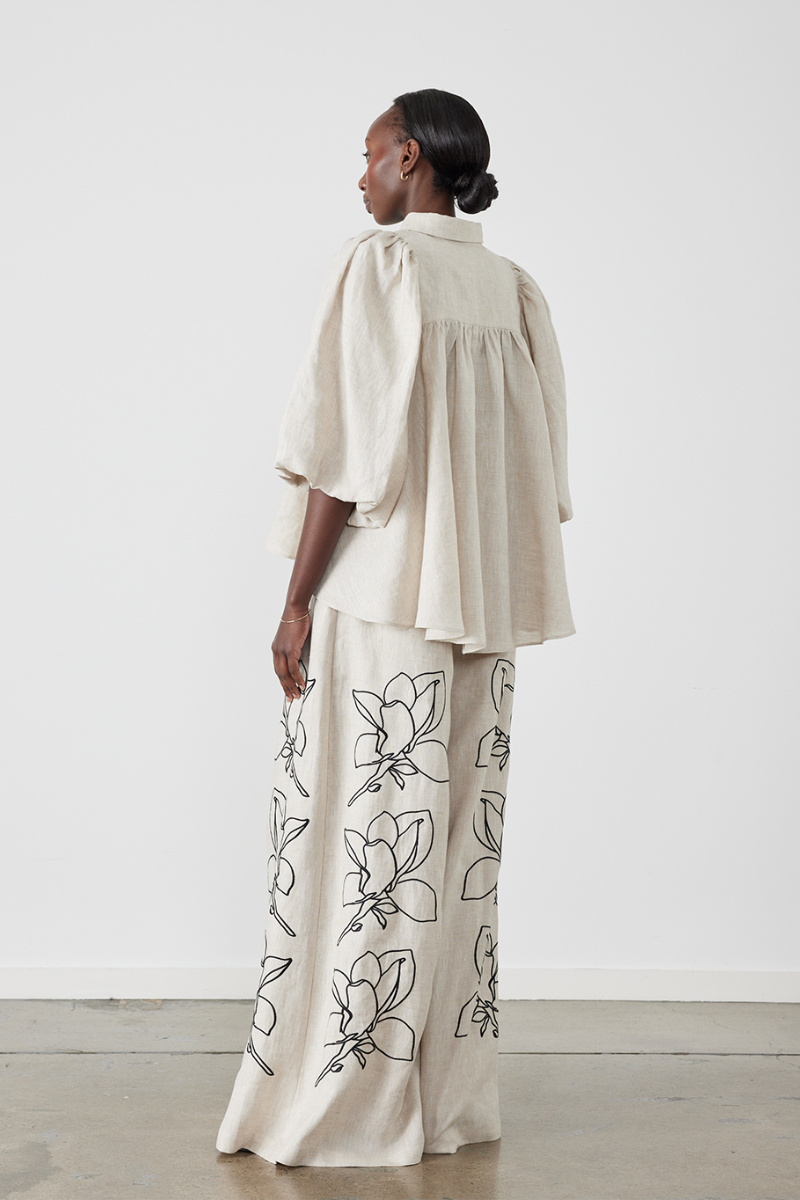 Gracefully Styled Garment for Any Occasion