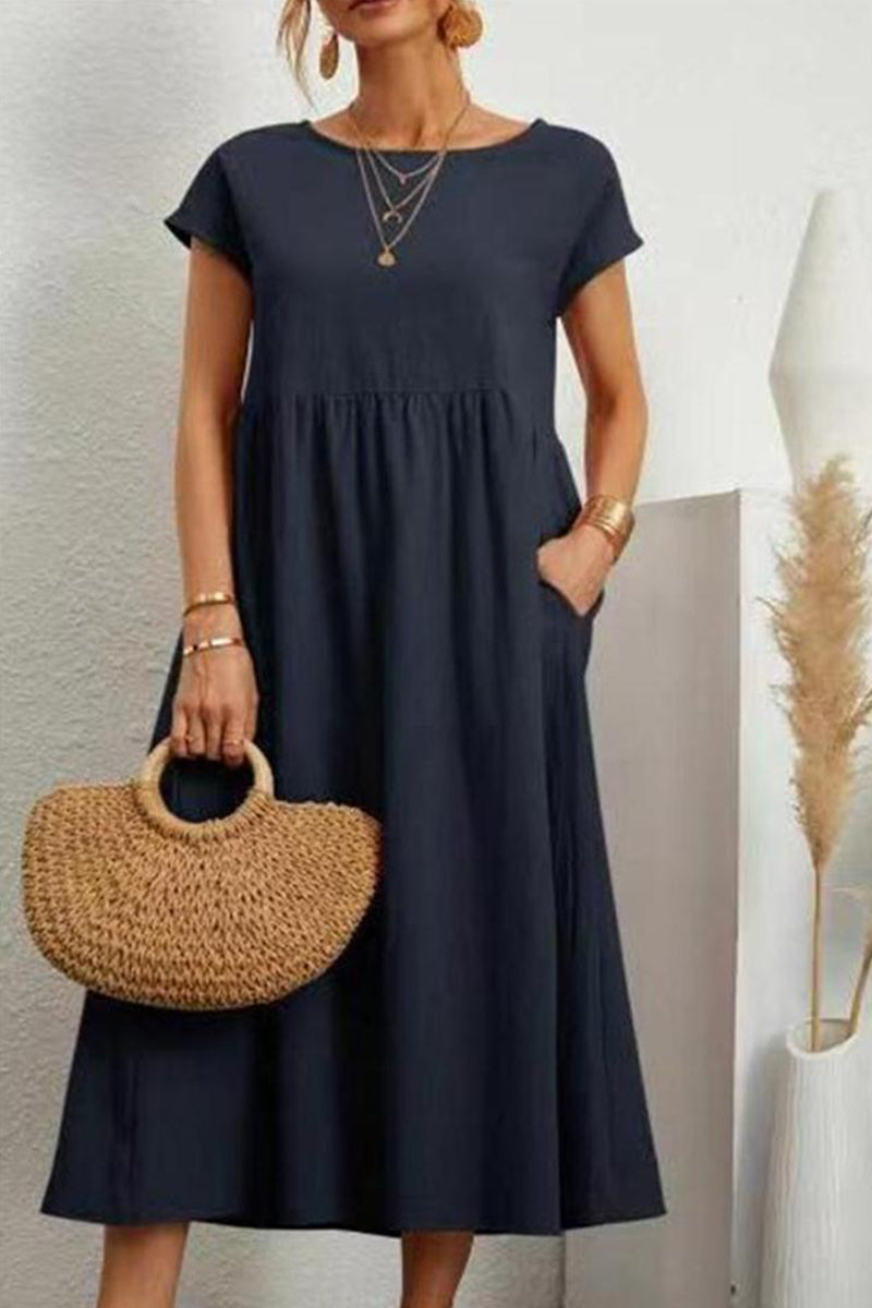 Beautifully Crafted Dress in a Classic Style