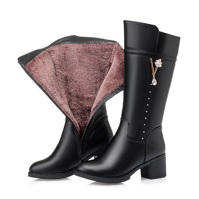 Beautifully Finished Boots in a Timeless Design