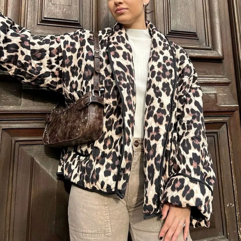 Elegantly Styled Jacket for Everyday Wear