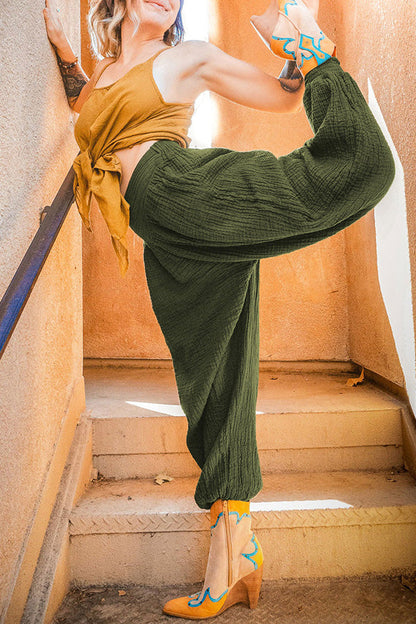 Polished Trousers with an Effortless Classic Look