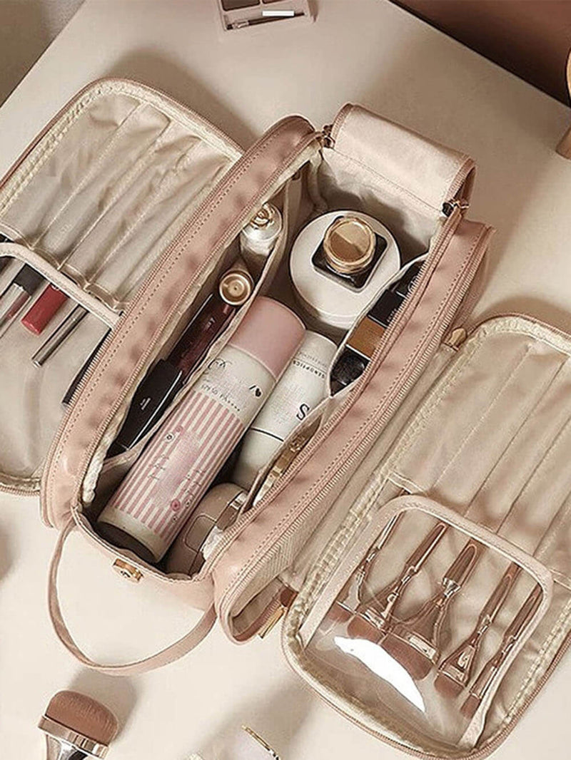 Beautifully Finished Bag in a Timeless Design