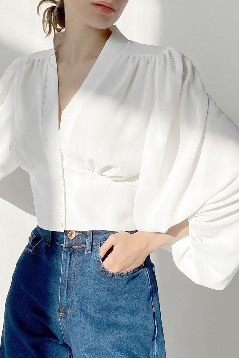 Polished Blouse with an Effortless Classic Look