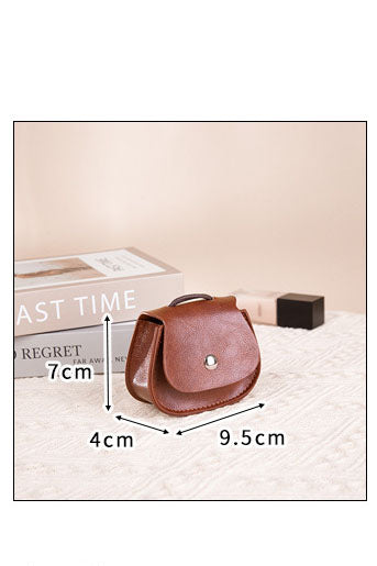 Sophisticated Bag with a Clean Classic Look