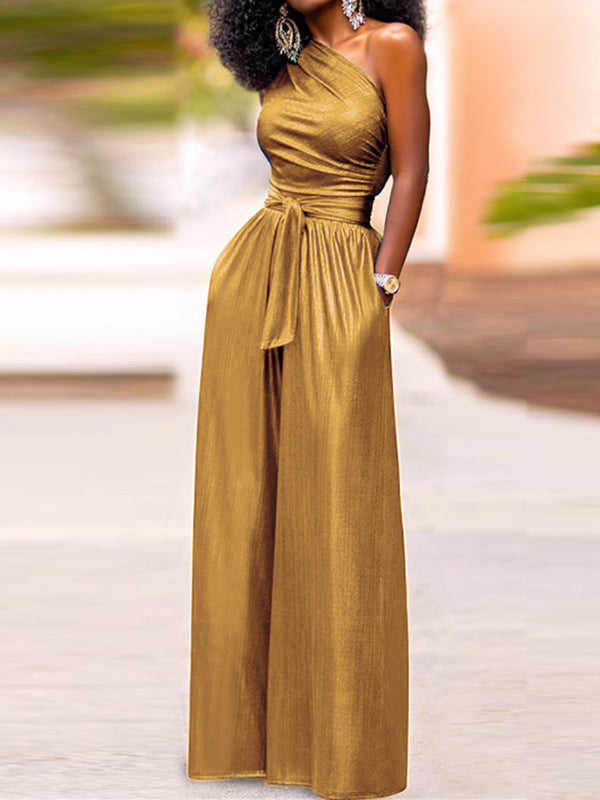 Well Tailored Garment with a Graceful Silhouette