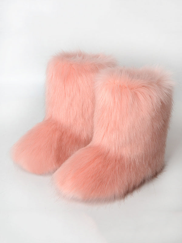 Effortlessly Elegant Boots with a Timeless Design