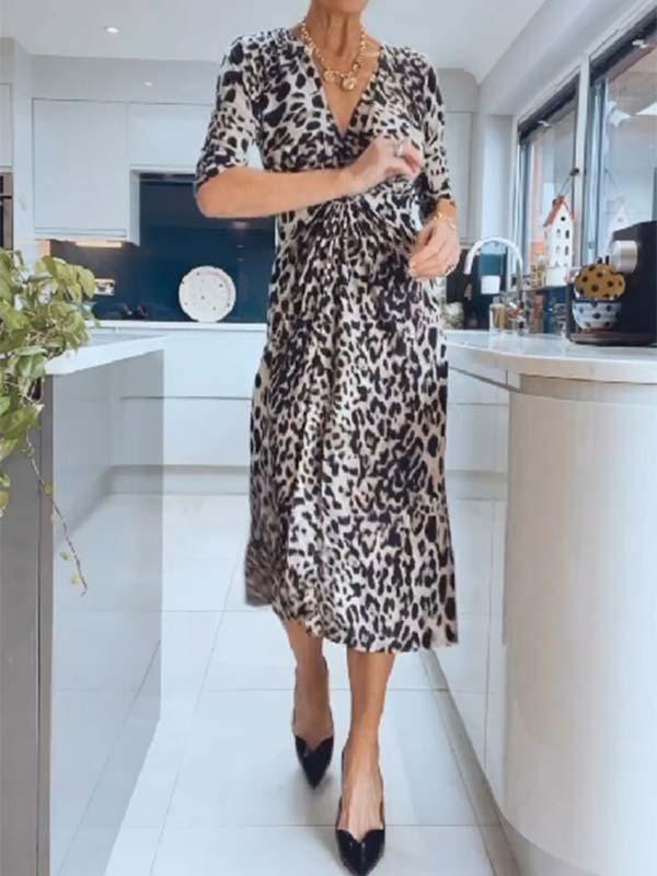Classic Vintage & Enduringly Stylish Dress