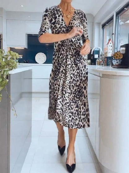 Classic Vintage & Enduringly Stylish Dress