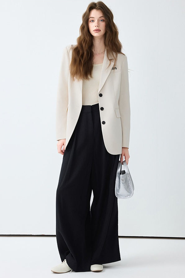 Classic Vintage Garment with a Flattering Fit