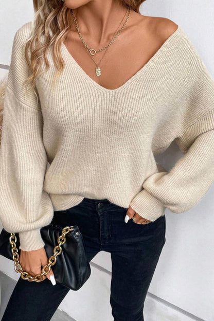 Classic Vintage Sweater with a Flattering Fit