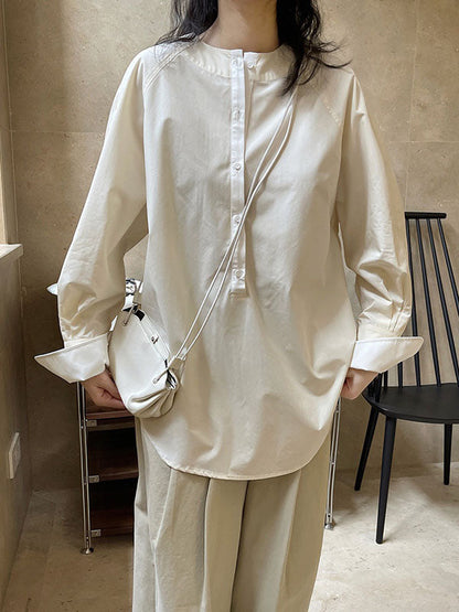 Effortlessly Elegant Blouse with a Timeless Design
