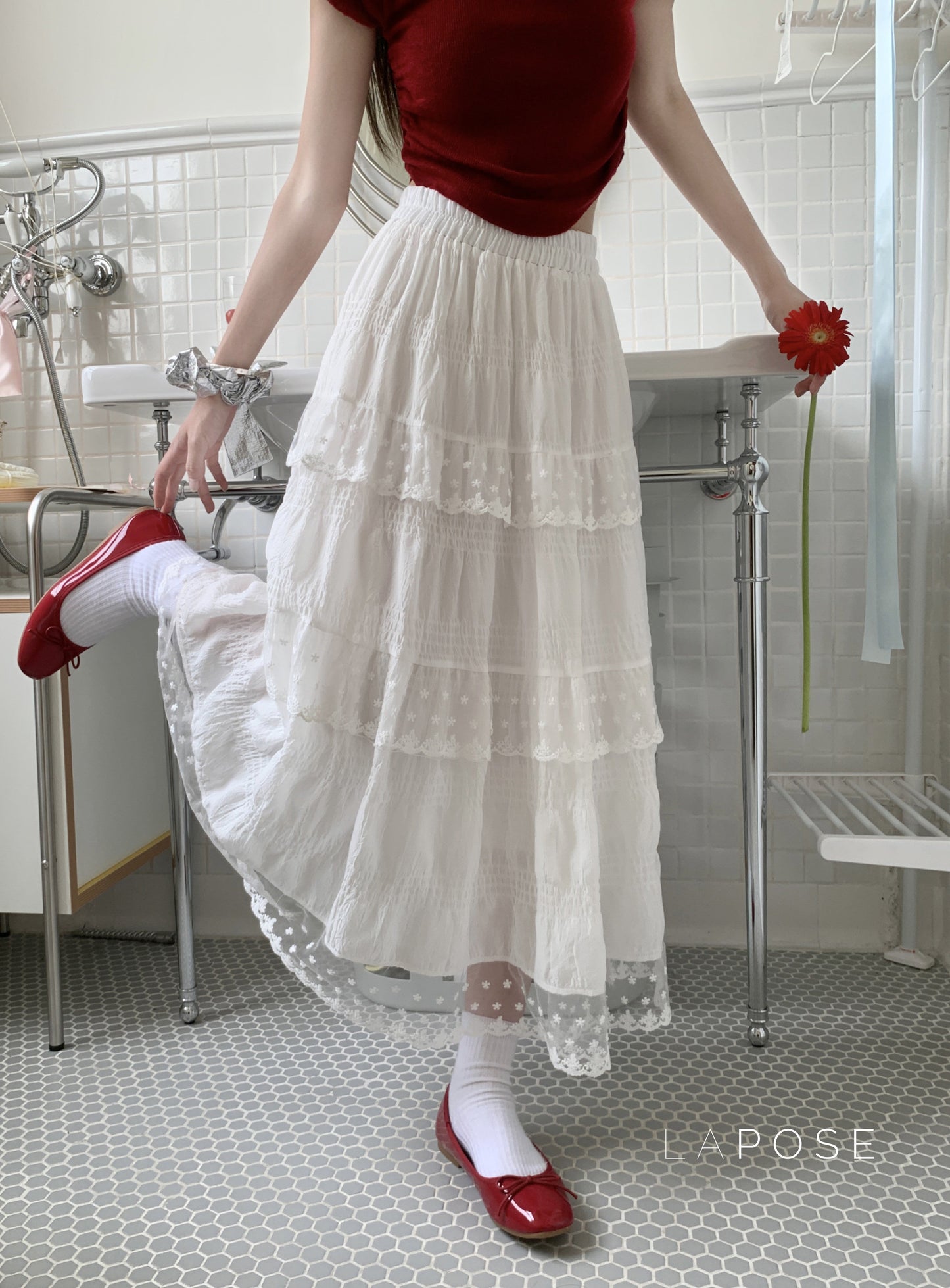 Effortlessly Elegant Garment with a Timeless Design