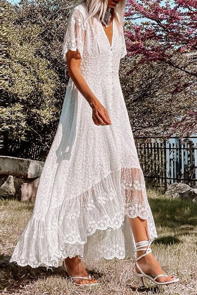 Beautifully Crafted Dress in a Classic Style