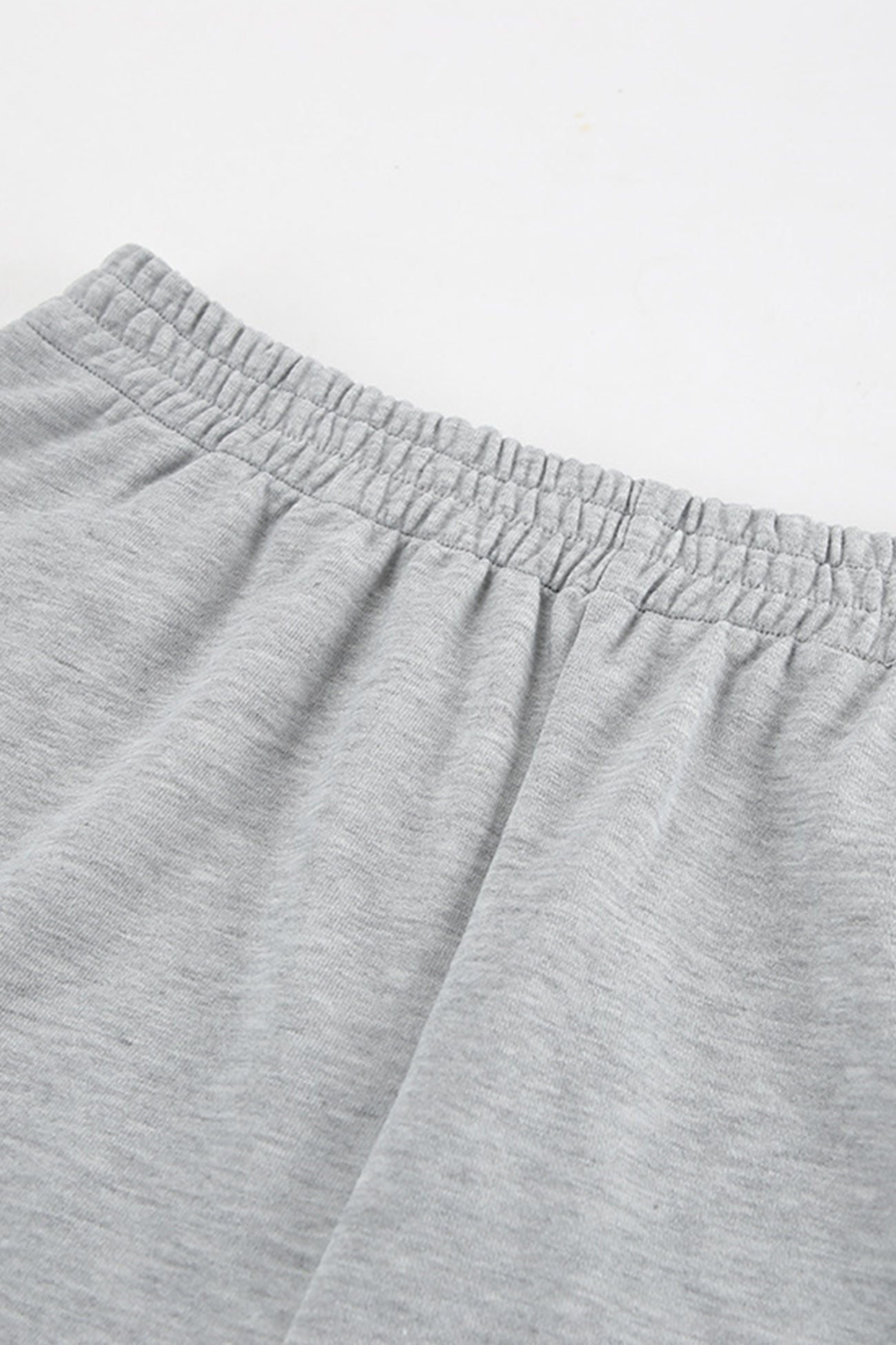 Beautifully Finished Top in a Timeless Design