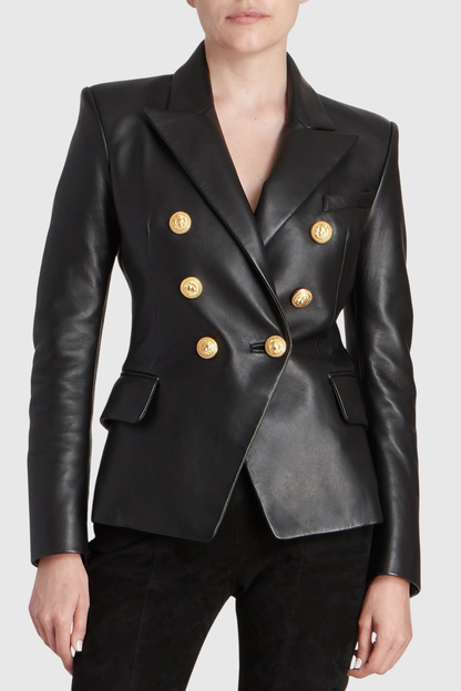Effortlessly Elegant Garment with a Timeless Design