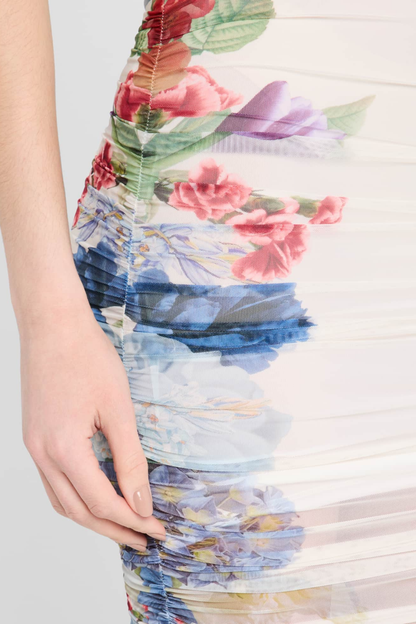 Polished Top with an Effortless Classic Look