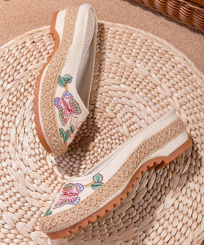 Beautifully Finished Sandals in a Timeless Design