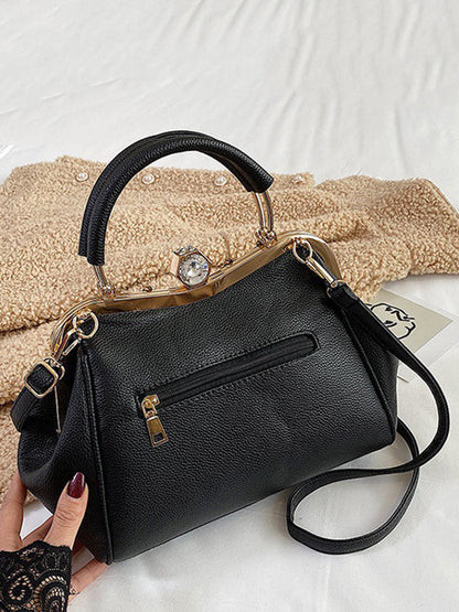 Gracefully Styled Bag for Any Occasion
