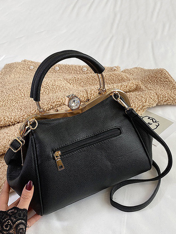 Gracefully Styled Bag for Any Occasion