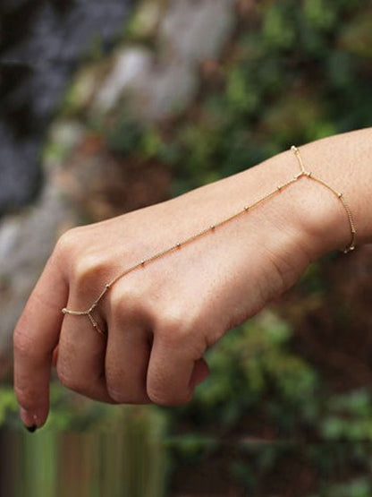 Beautifully Finished Garment in a Timeless Design