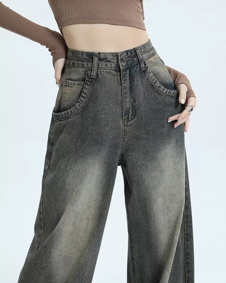 Gracefully Styled Garment for Any Occasion